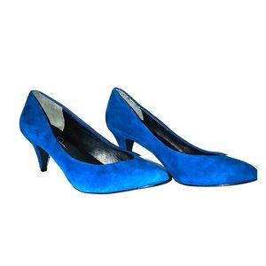 🆕Jessica Simpson Blue Suede Kitten Heels